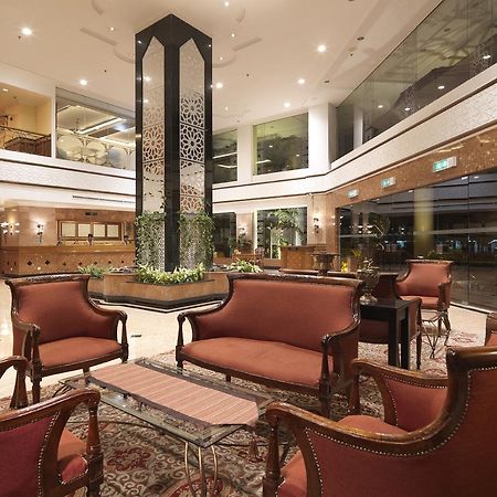 Holiday Villa City Center 알로르세타르 내부 사진